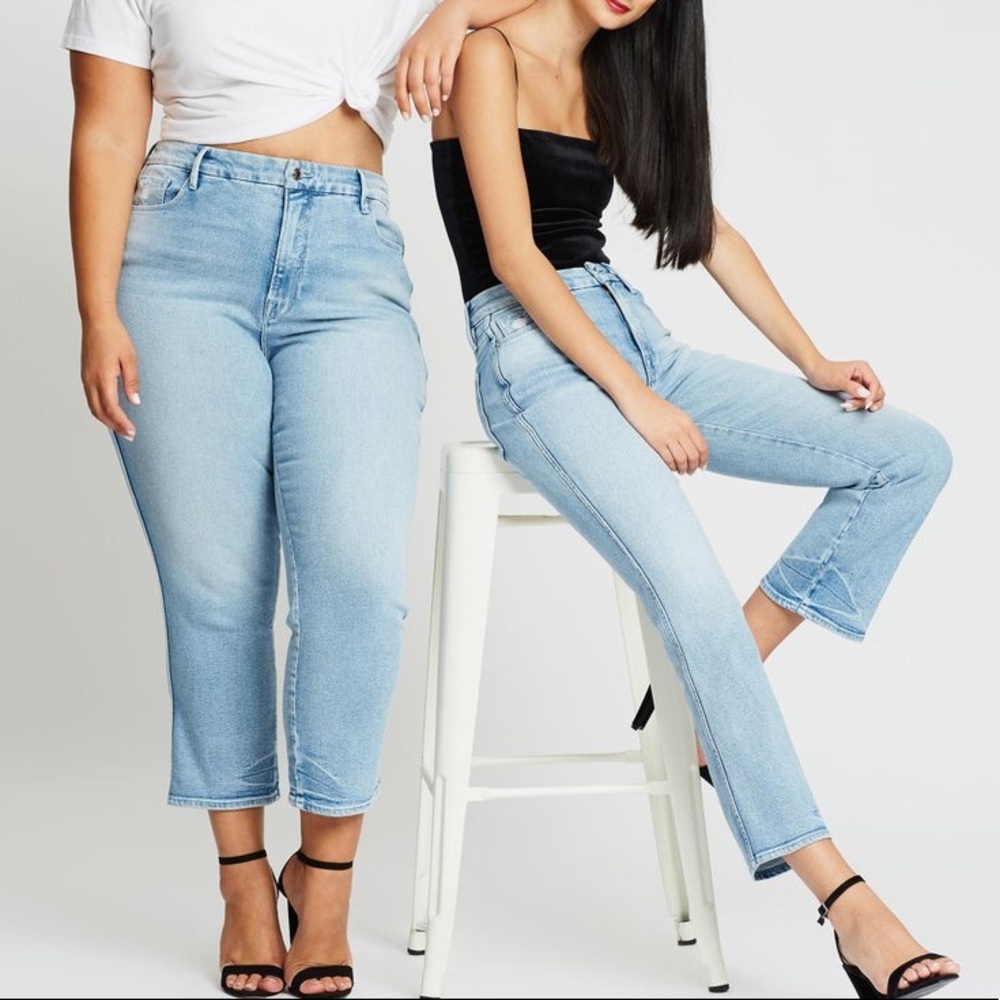 *NWT* Good American Good Curves Jeans